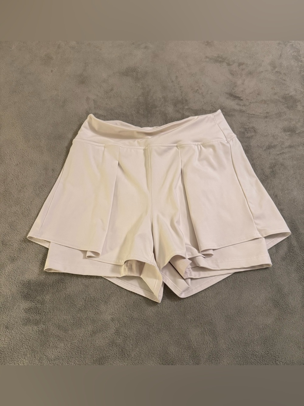 Adidas white pleated shorts